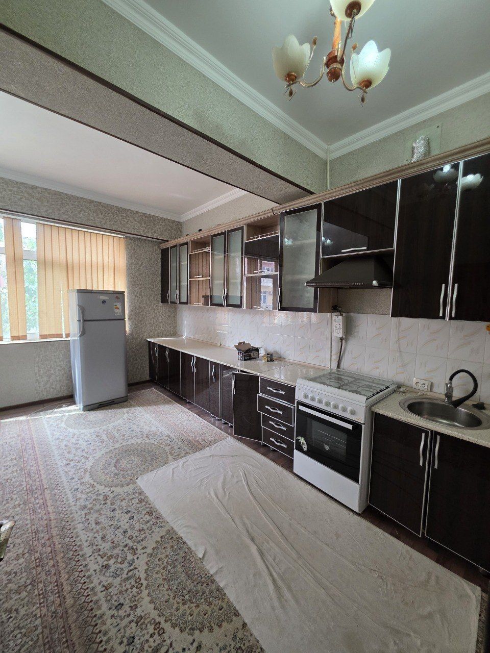 Garden xous qarshisi 3 etaj 300$
