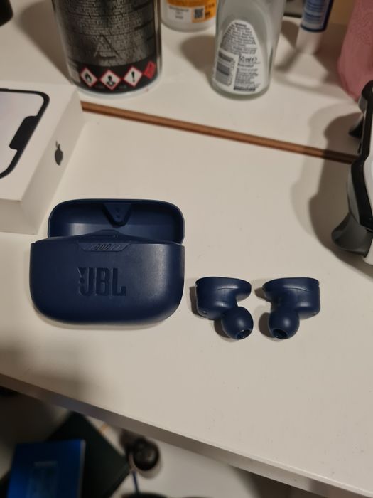 Casti JBL 130TWS