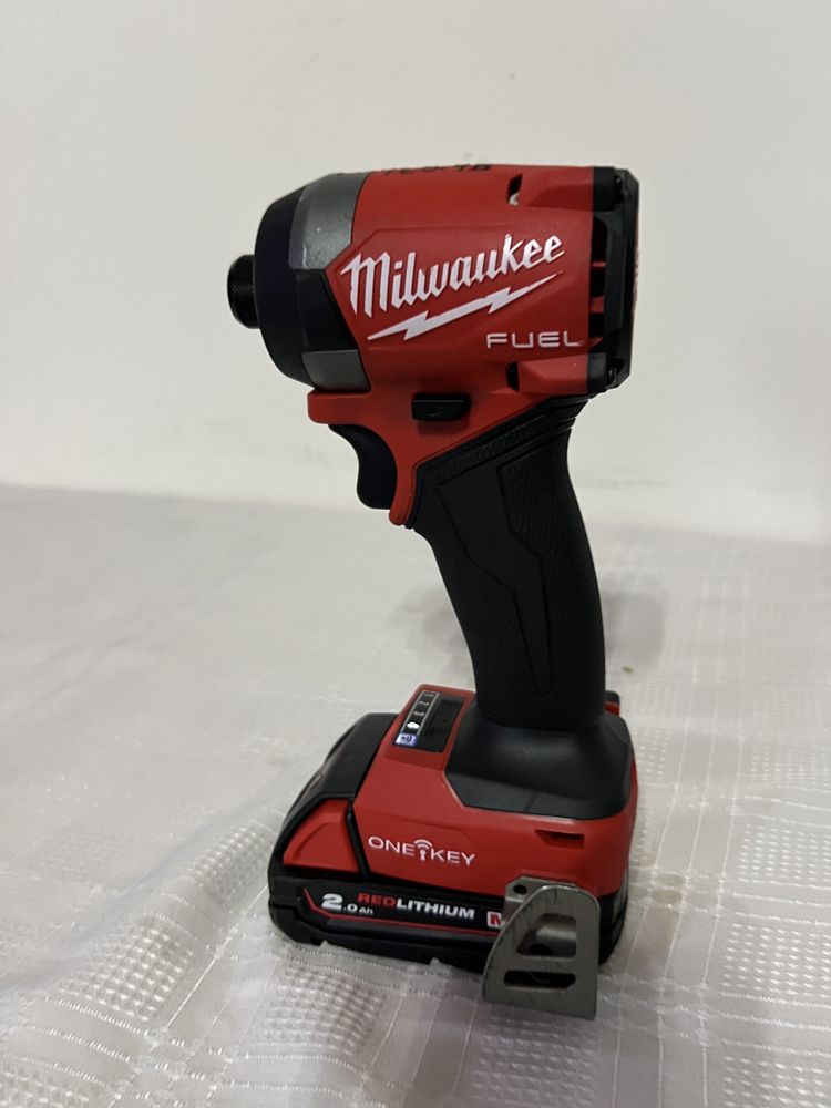 Impact Milwaukee M18 ONEID3 ( fabricatie 2023 )