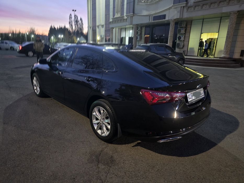 Malibu Xl Qora 2023 Yil 25.000 Prabek