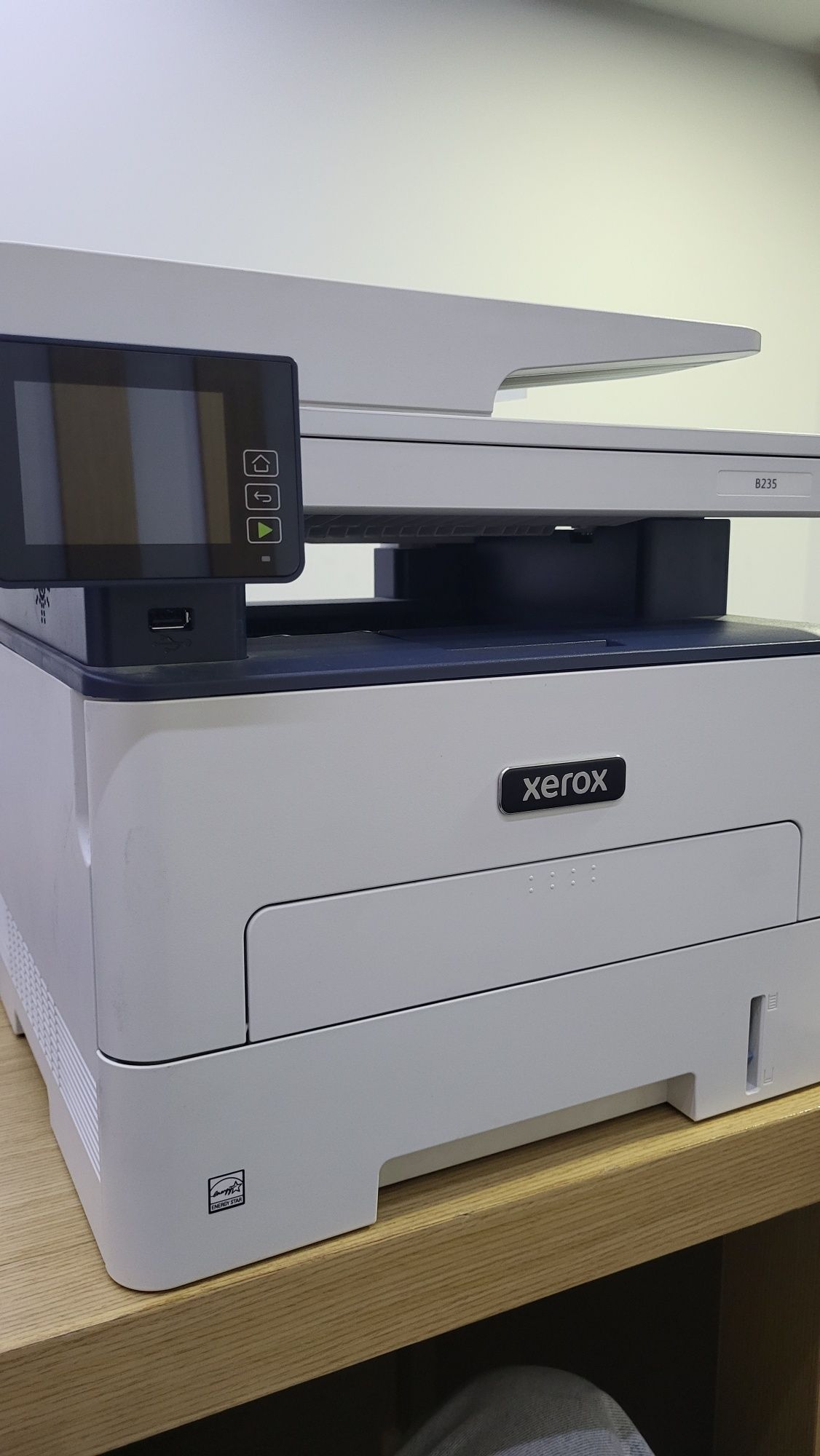 Принтер мфу xerox b235