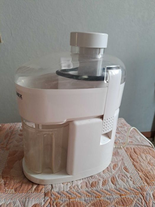 новая японская центрифужная  соковыжималка