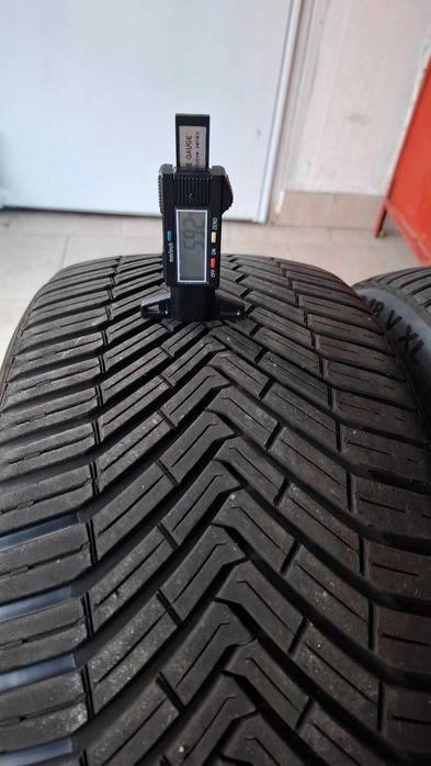 Всесезонни гуми Continental 245/40/18 2бр.