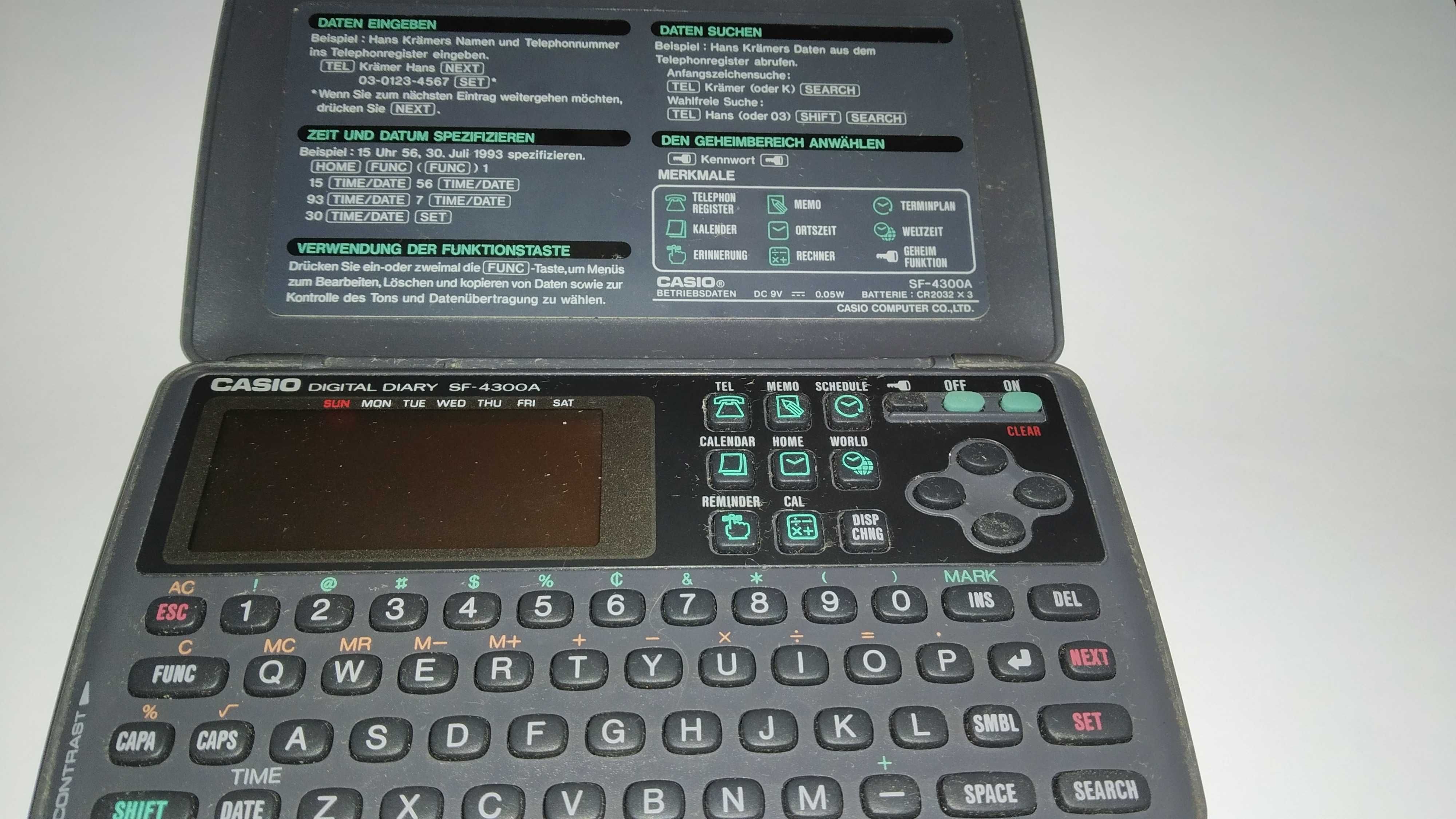 Retro vintage working Casio digital diary  SF 4300 A