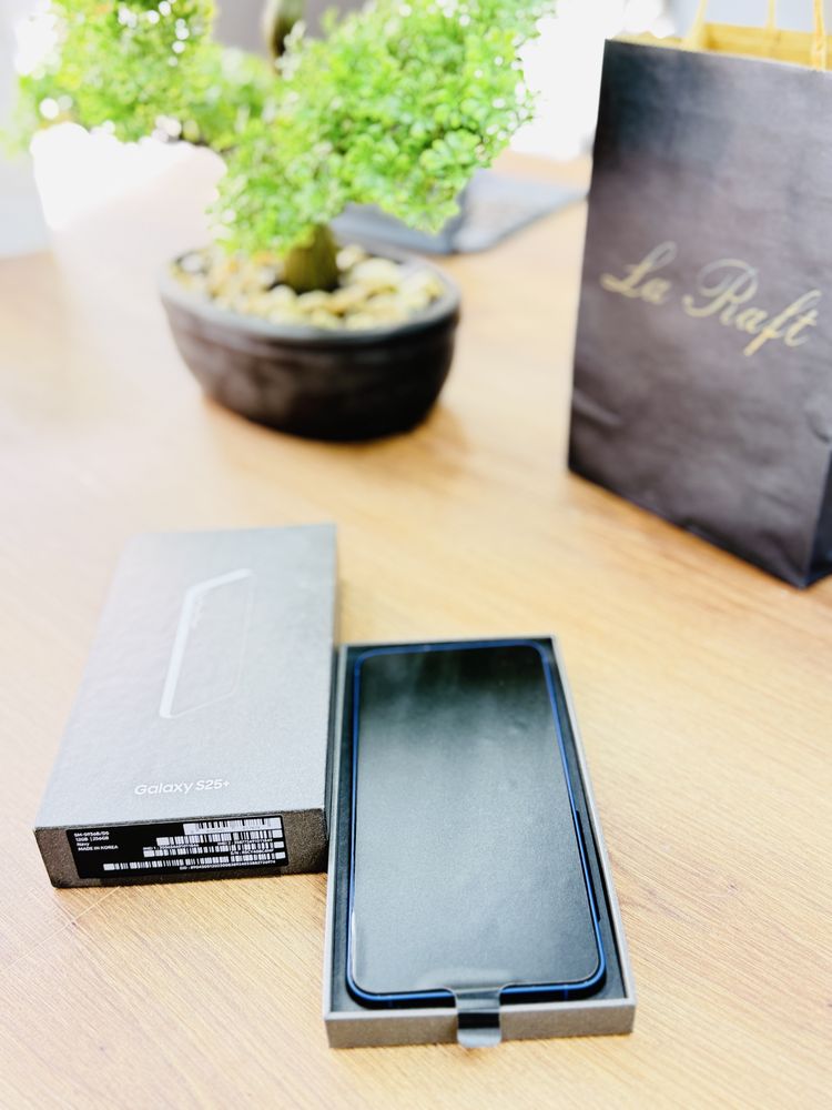Samsung Galaxy S25 Plus 256 Gb / Navy / Garantie & Factura