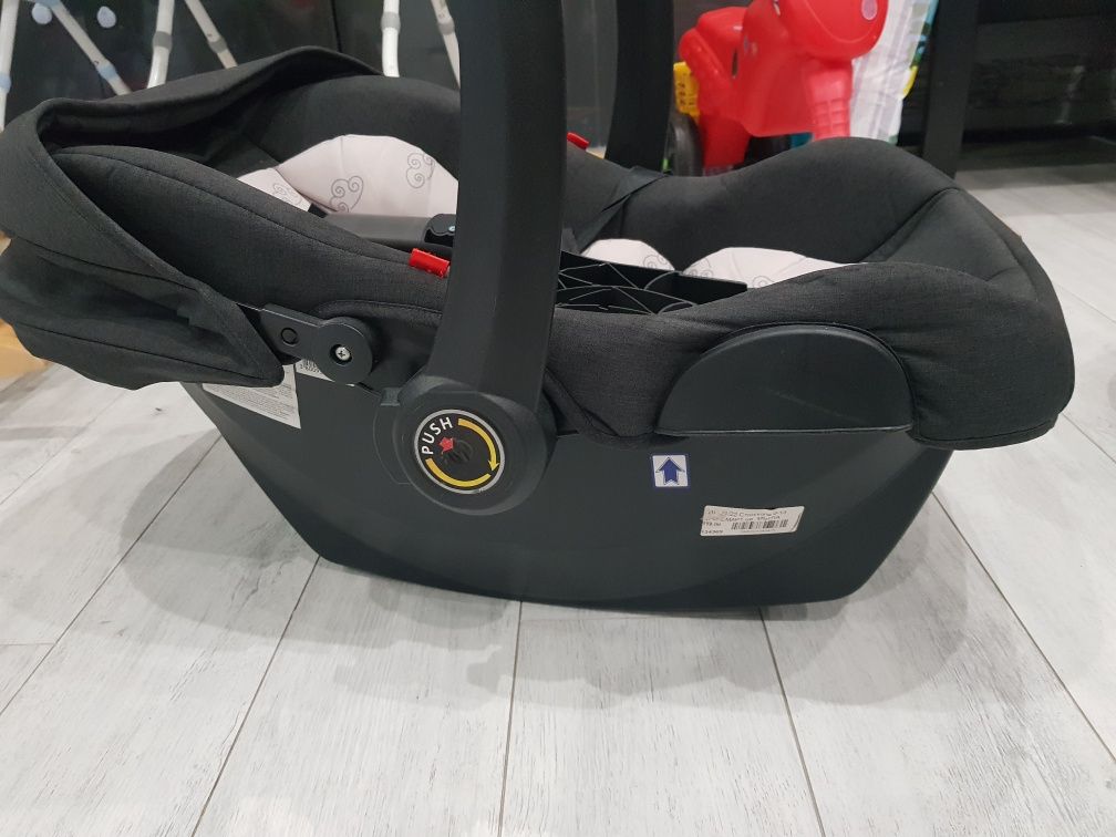 Кош за кола за новородено с адаптер за количка Chipolino