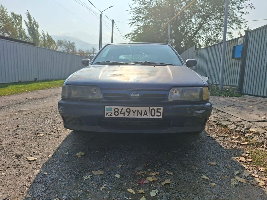 Продам машину Nissan