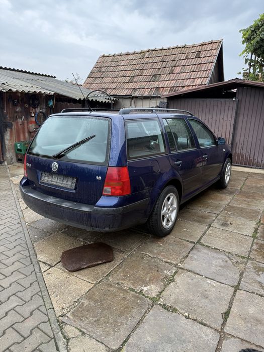 Vand sau Dezmembrez golf 4 1.6 16v