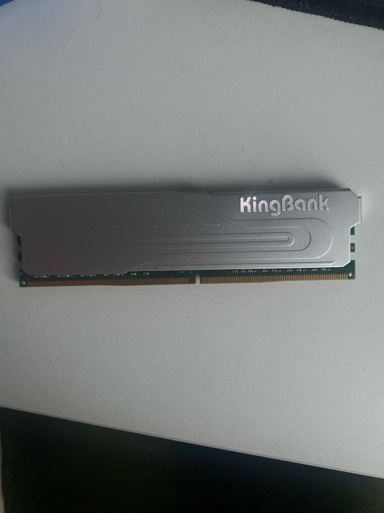Оперативная память новая 16гб по 2 ddr4