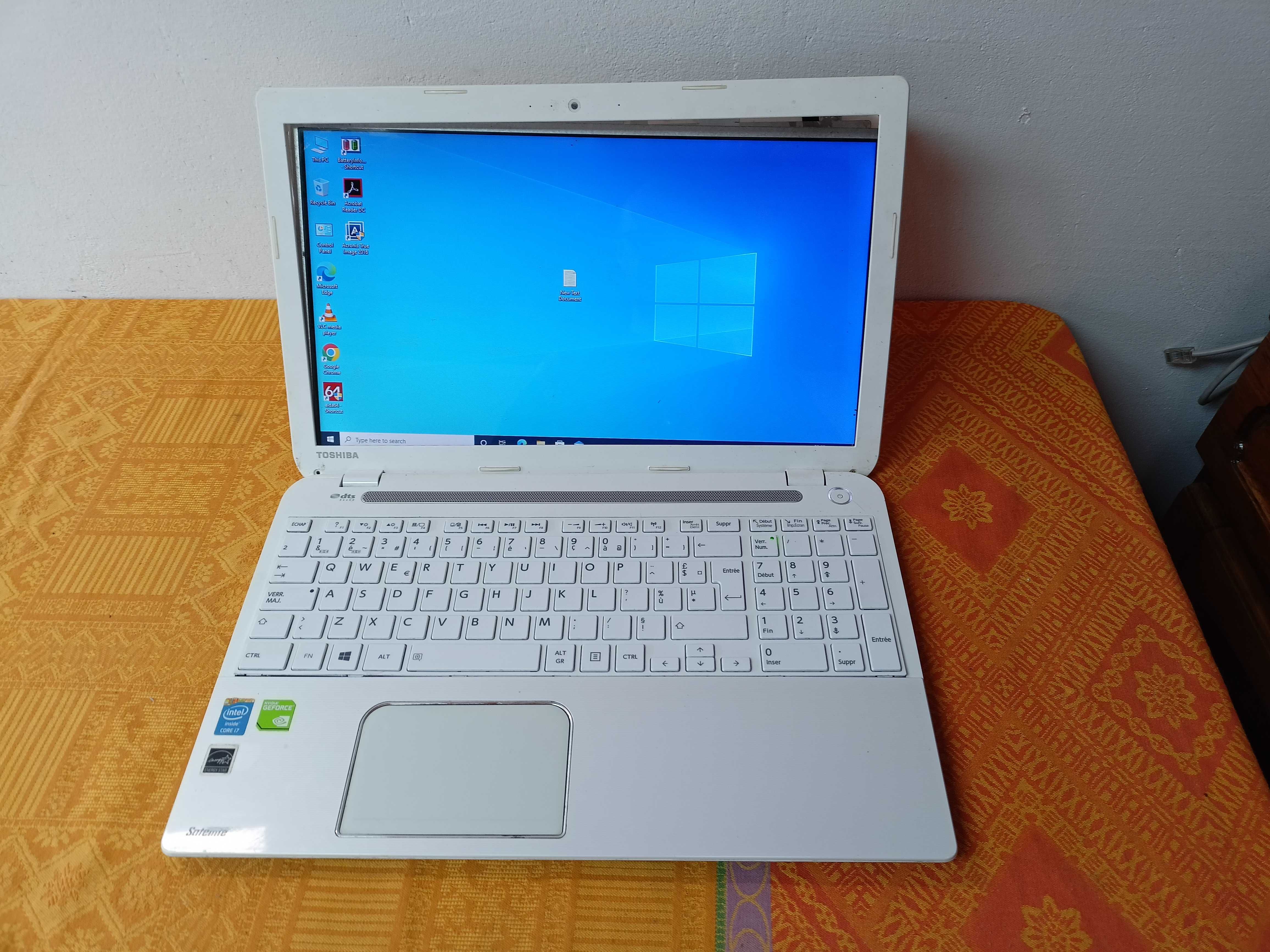 Dezmembrez Toshiba Satellite L50-A Pret Mic