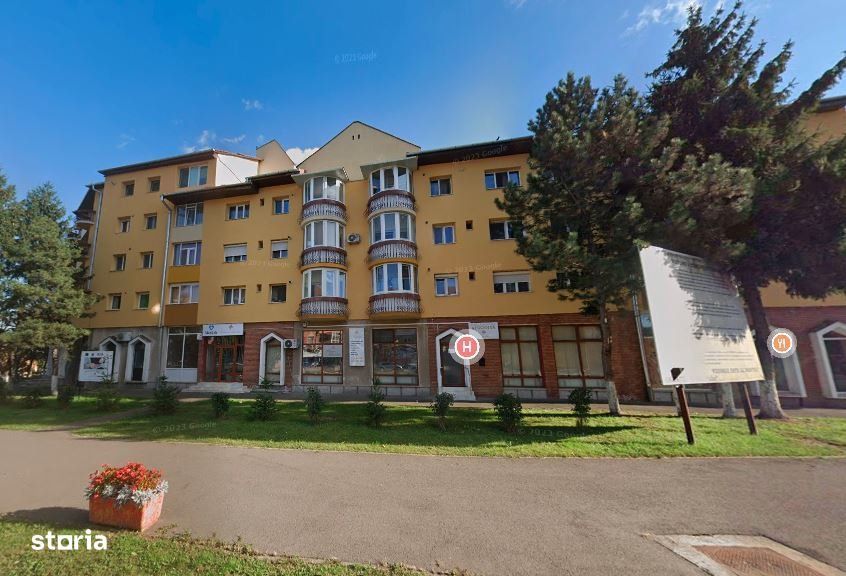 ORASTIE, Spatiu comercial in suprafata de 165 mp