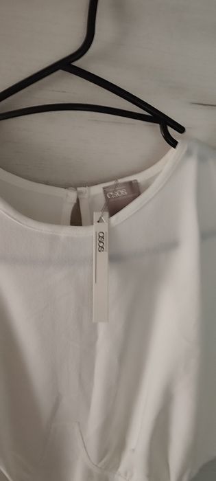 Rochie alba cu curea