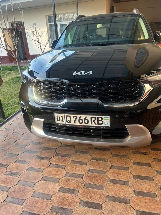 KIA Sonet 2025 black