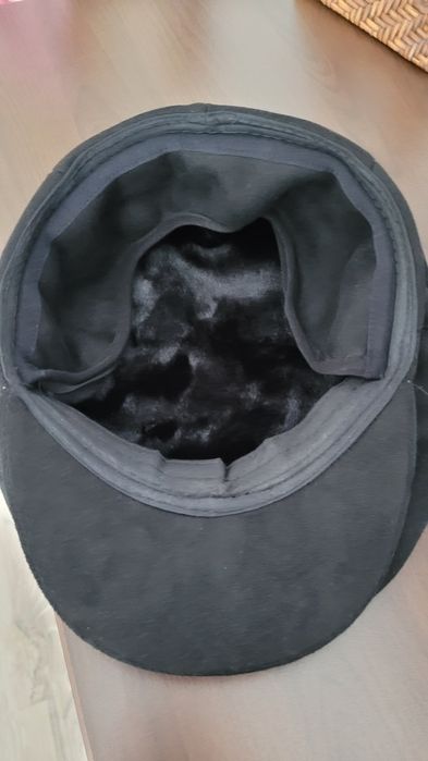 Șapcă bărbat iarna