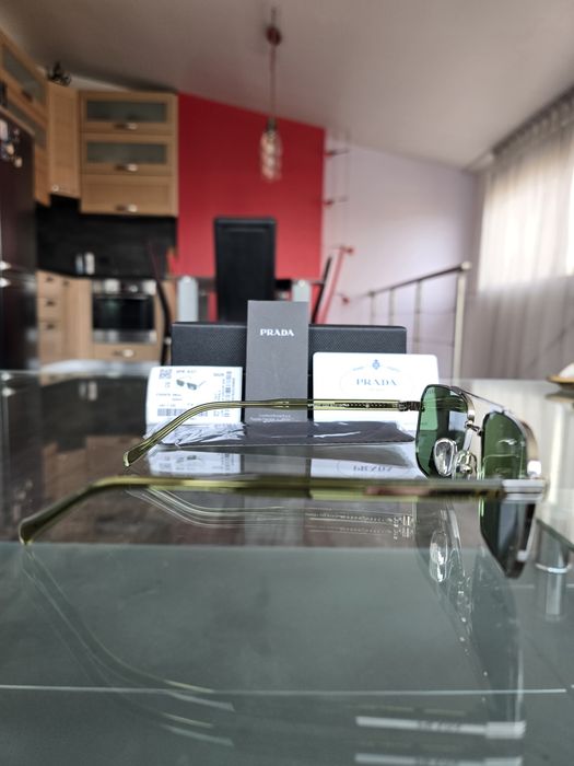 Слънчеви очила Prada SPR A57 silver green