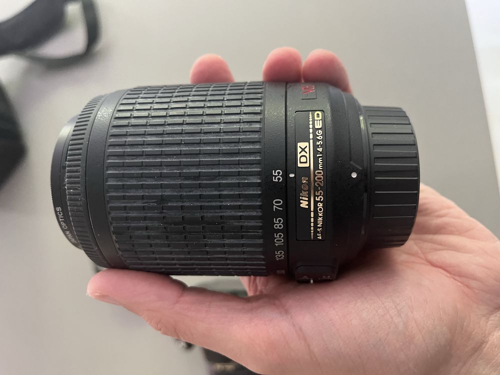Nikon D5100 + обектив