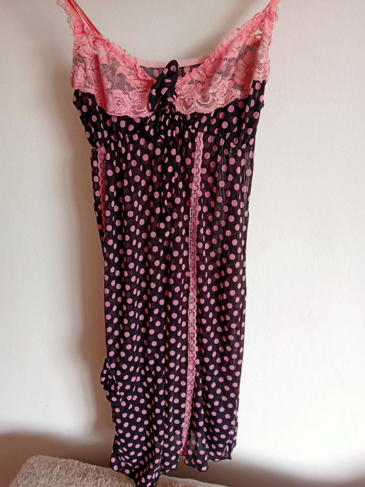 Нощница за сладък сън. От хубав плат.