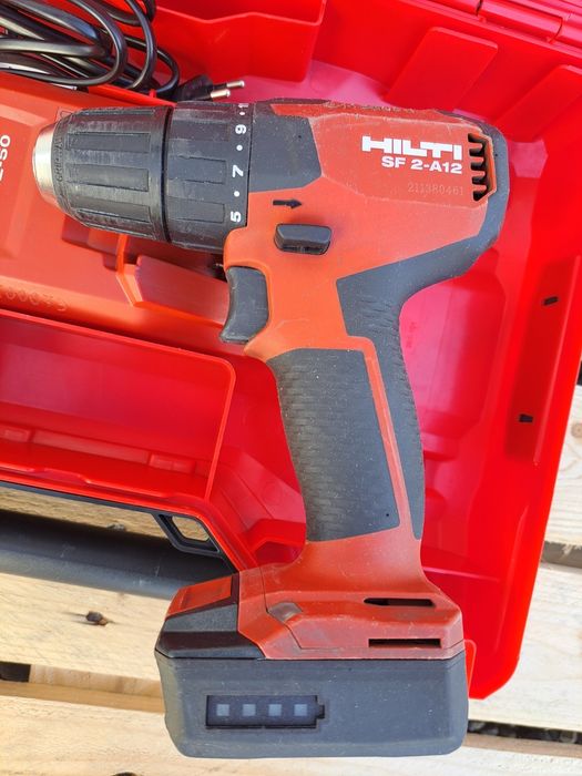 Filetantă șurubelniță masina de găurit si inșurubat Hilt SF 2-A12