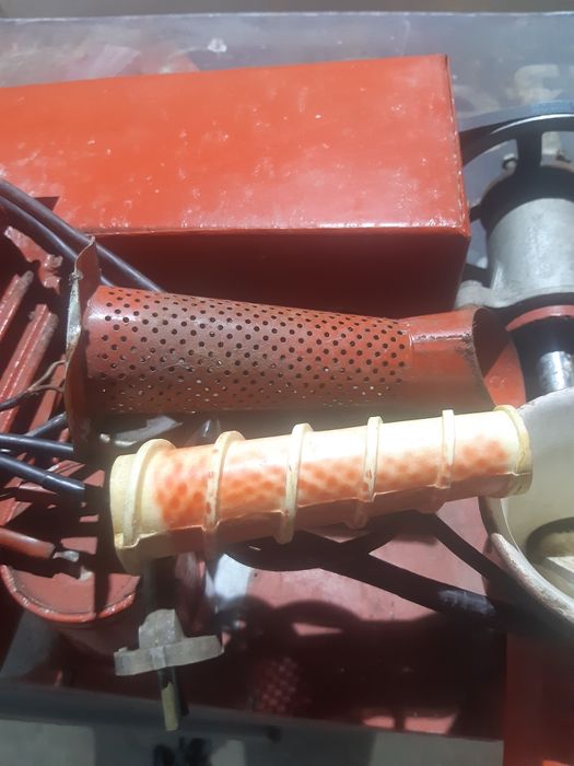 Самоделна месомелачка