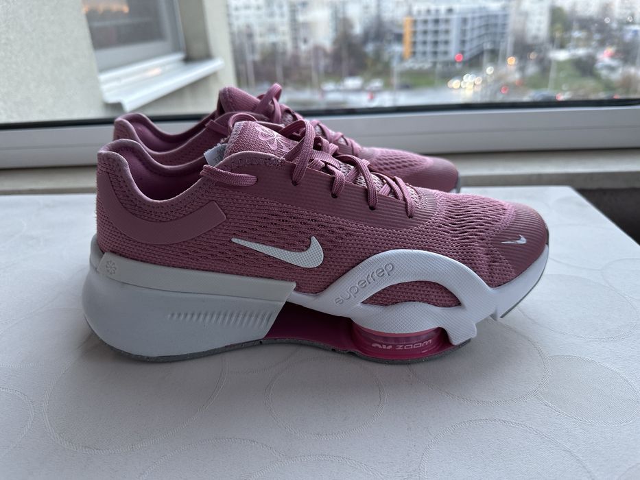 Дамски маратонки Nike air zoom superrep номер 40 eu или  6 uk