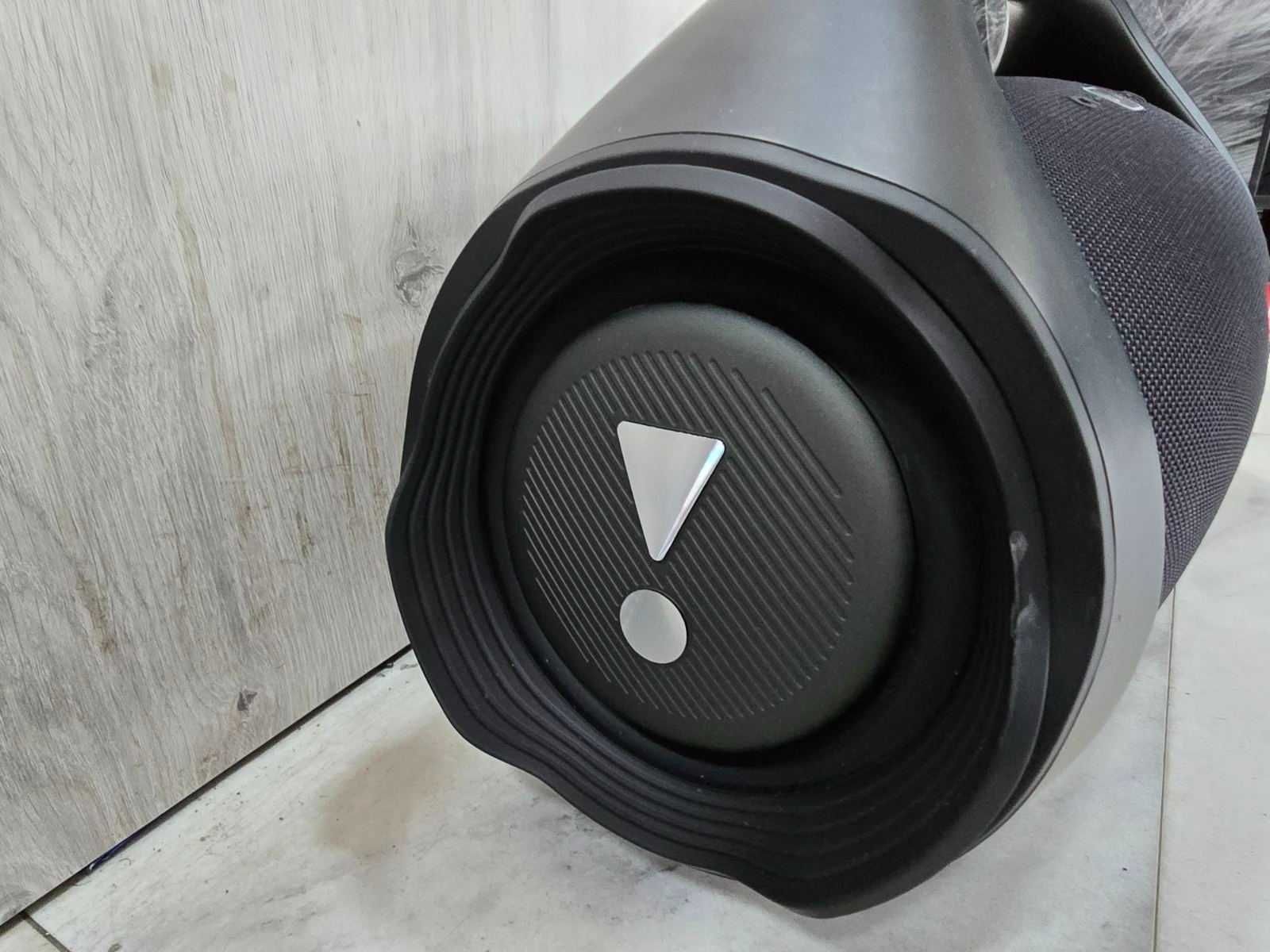 Преносима тонколона JBL Boombox 2