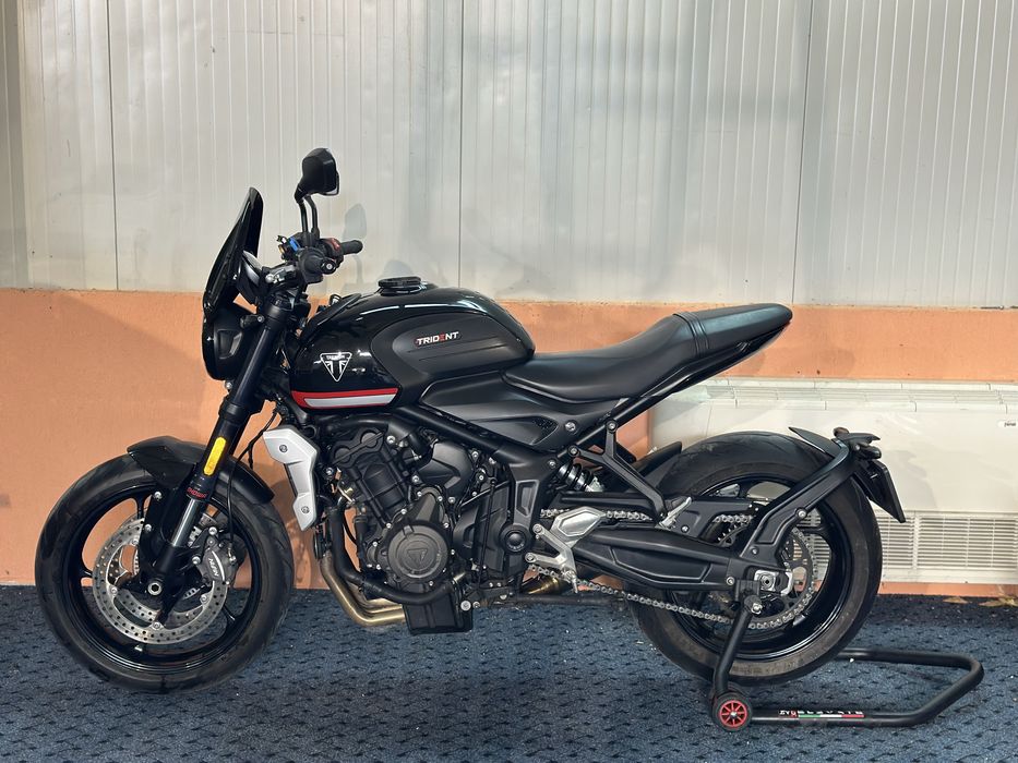 Triumph Trident 660 evacuare GPR omologata