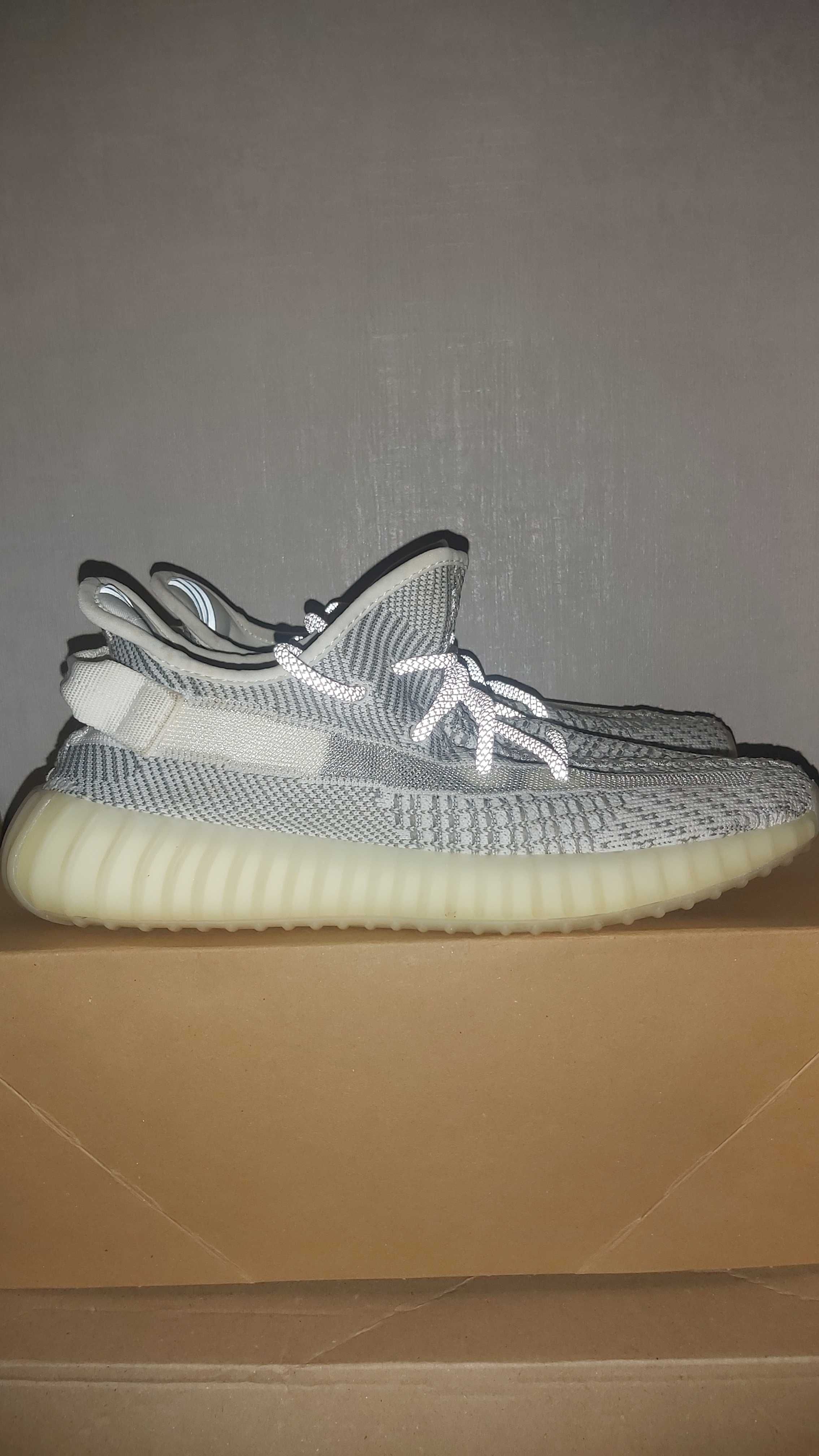 Adidas Yeezy Boost 350 V2 Static - Номер 42