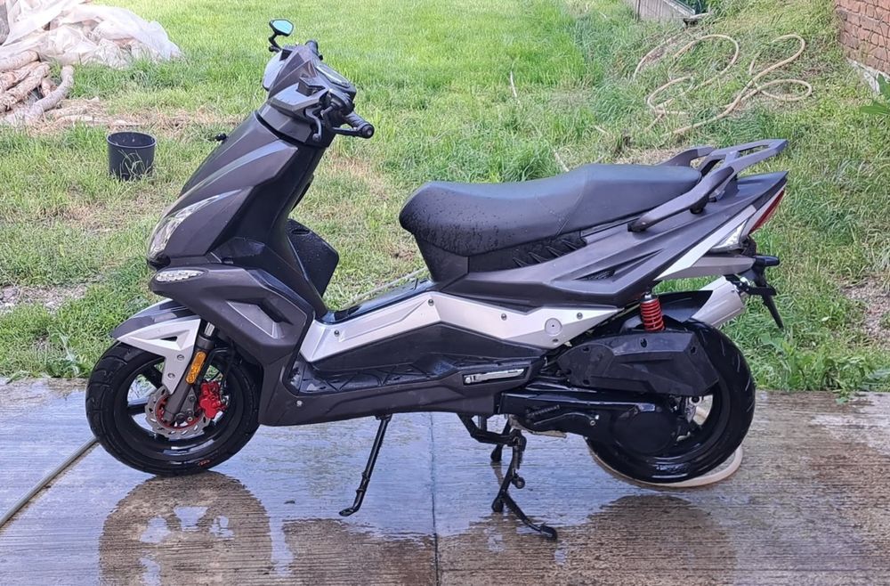 Scuter 125 cc de vanzare