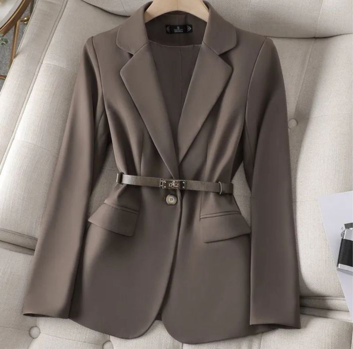 Продам Пиджак 7000тг