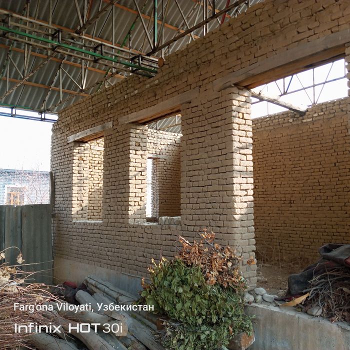 Xovli uy sotiladi Tayyor chek 10 sotik 5 xona