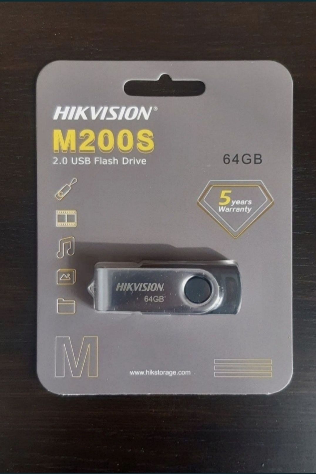 Продам USB флешку