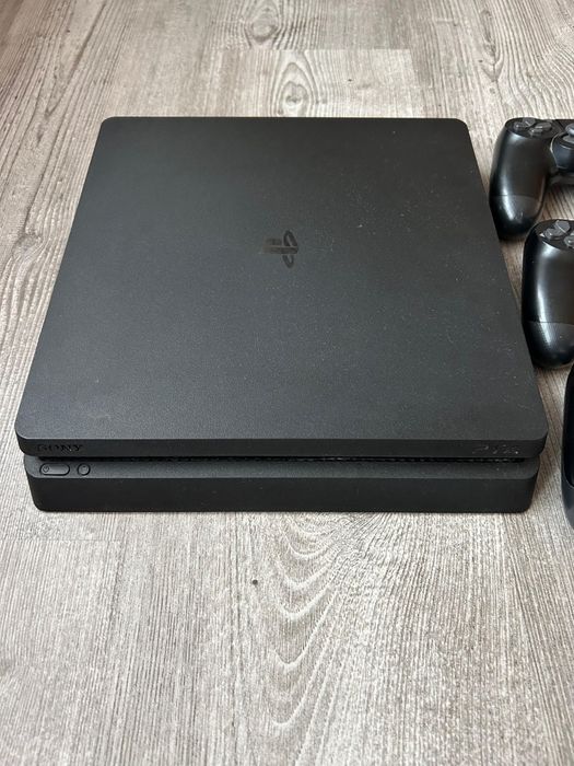 PlayStation 4 1TB