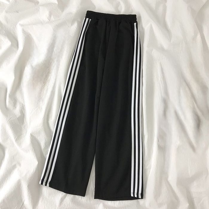 Спортивные штаны новые