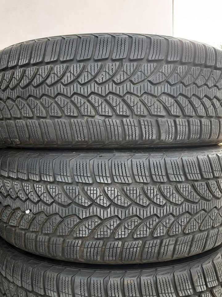 4 Броя 205/55/16 Bridgestone 2x7,8mm 2x7mm