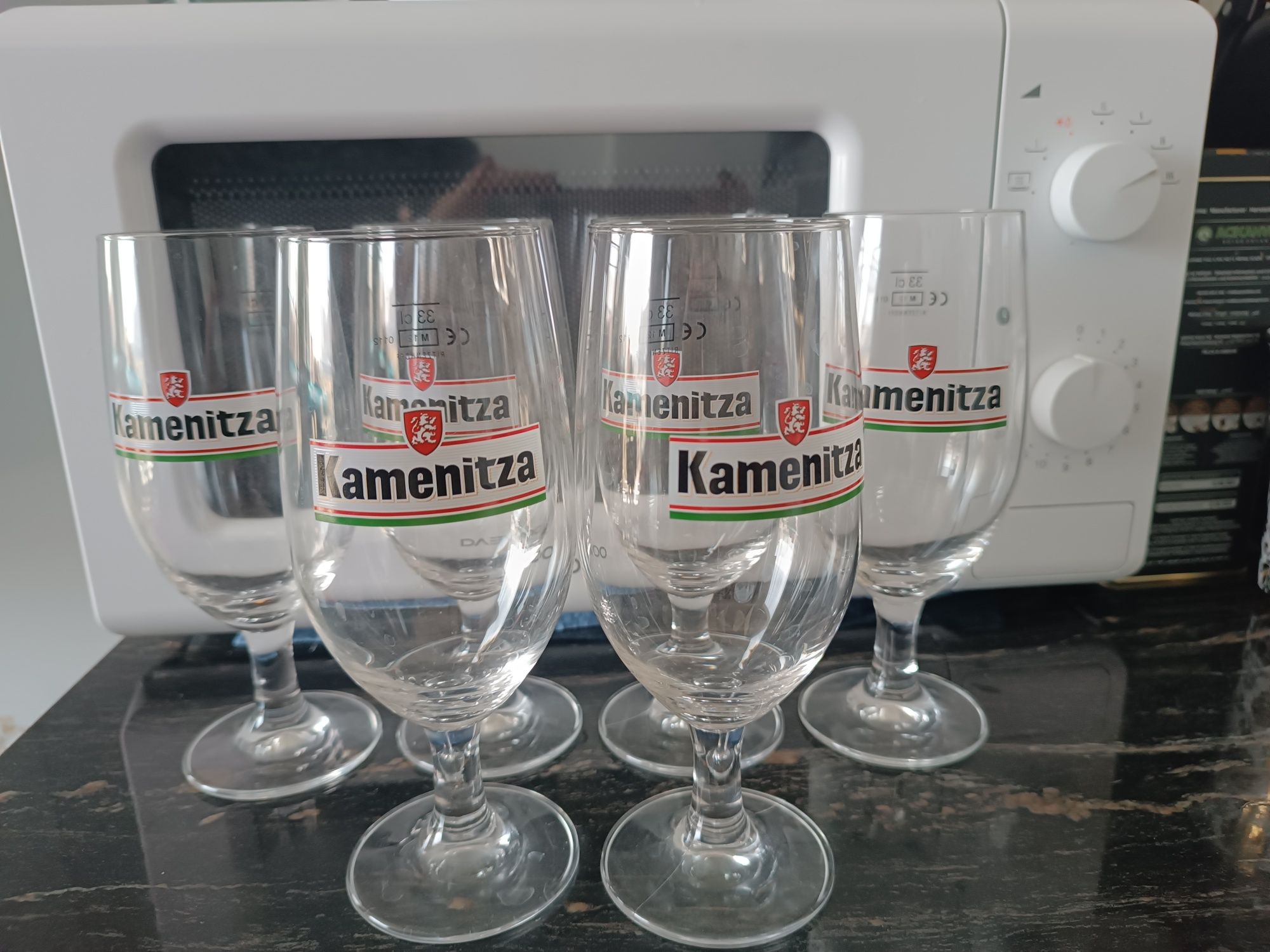 6 броя, стъклени чаши със столче на Kamenitza!