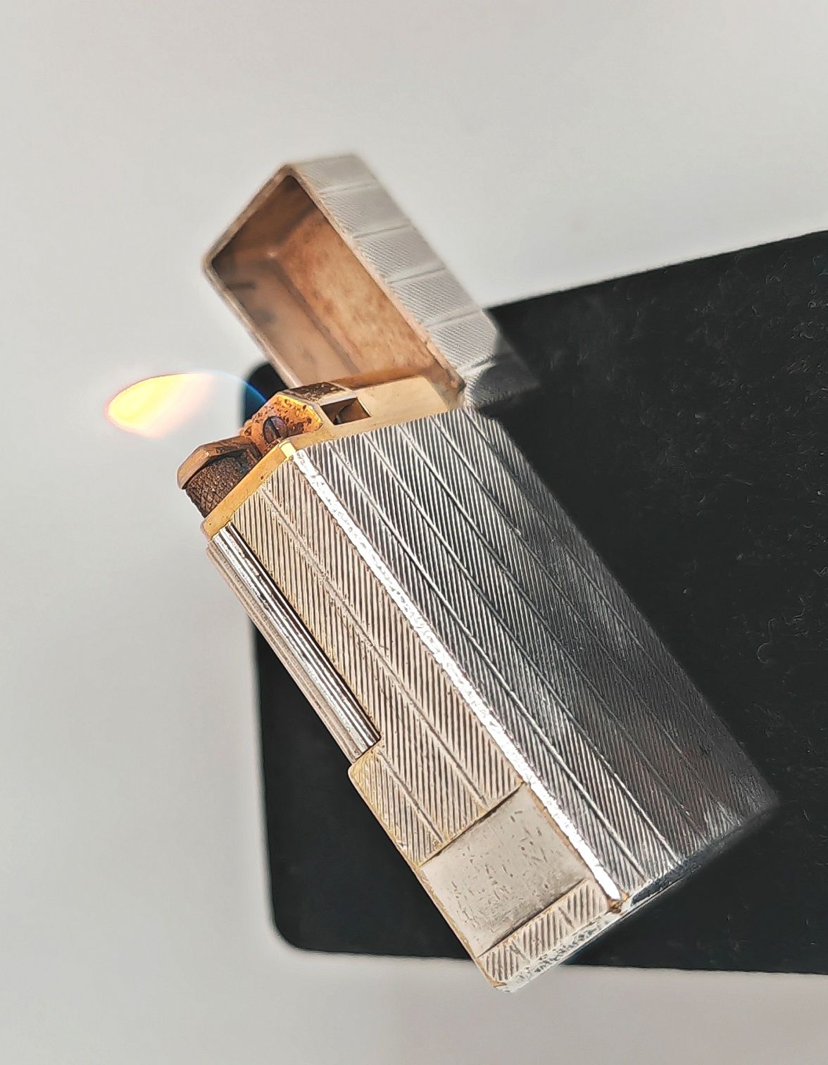 Bricheta vintage Vinci France anii 70