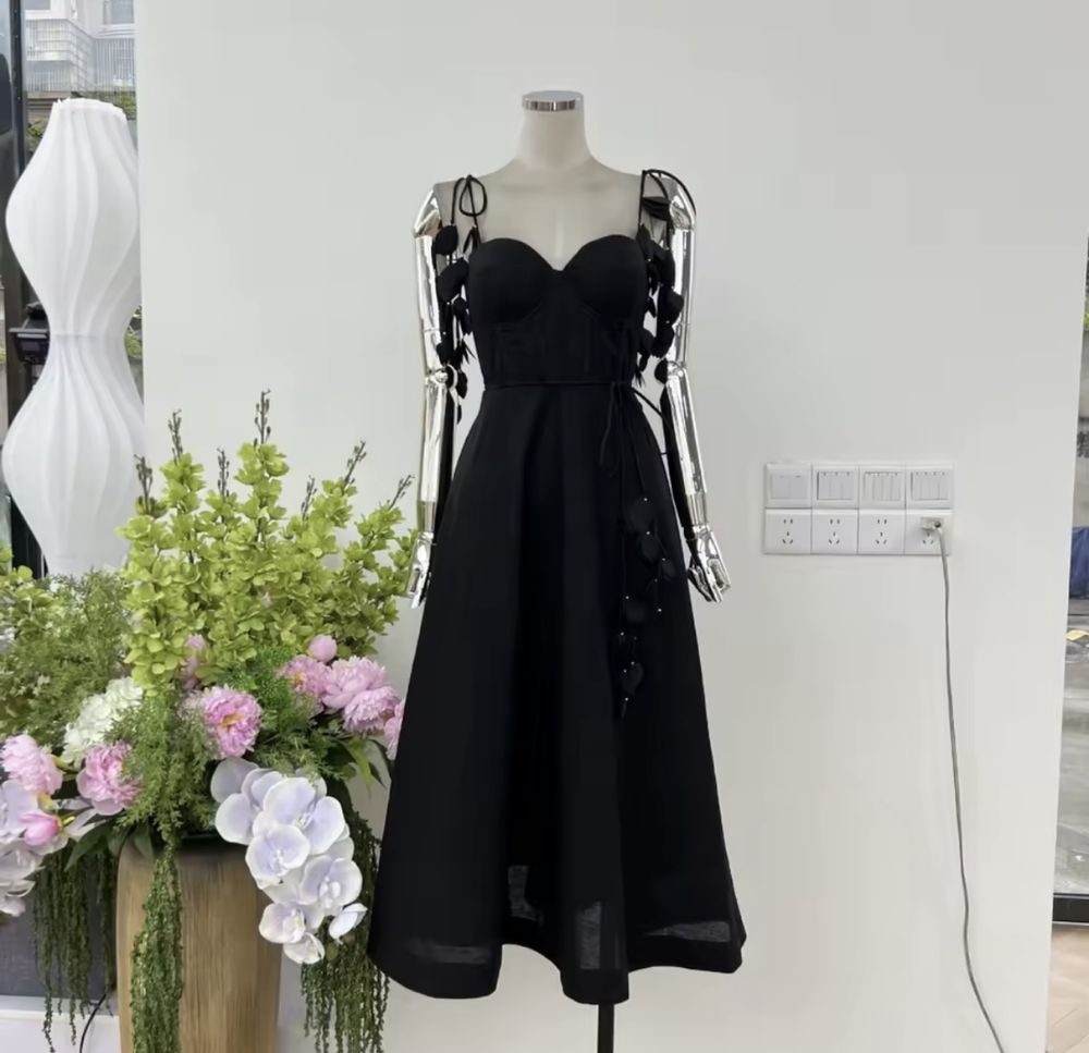 Ленена рокля на Miss Rosier/Zimmermann XS-L налична и в бяло