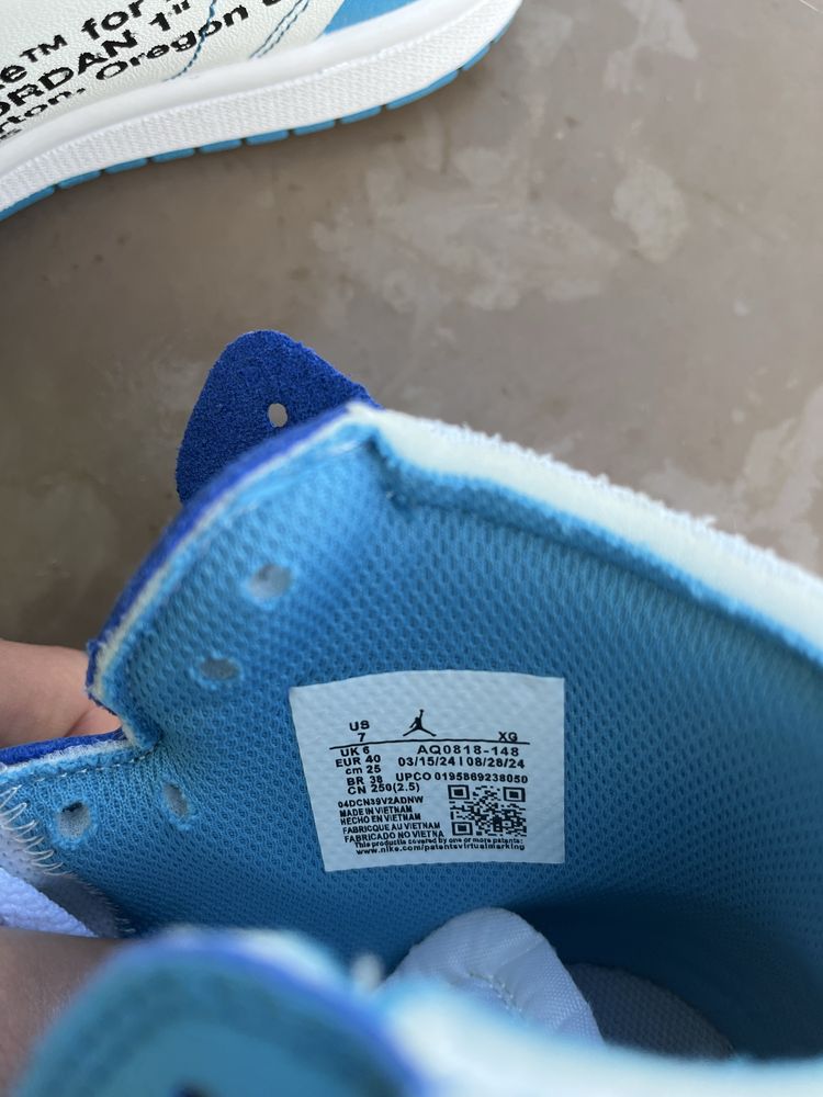 Nike Air Jordan 1 Retro High Off-White University Blue