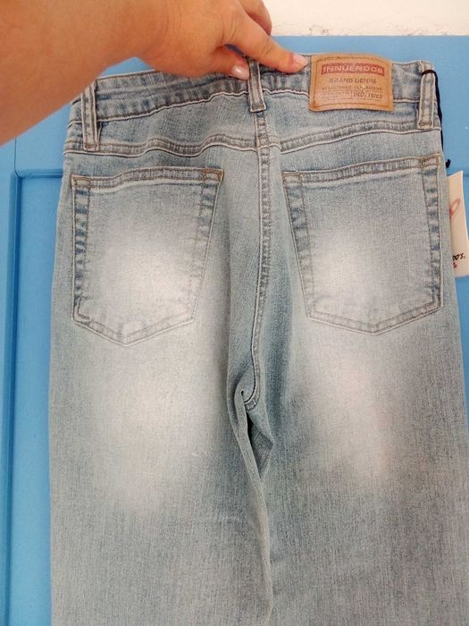 Нови италиански дънки номер 26 - 15 лв.