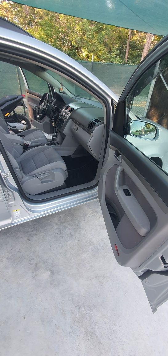 VW TOURAN 2.0TDI 140hp.