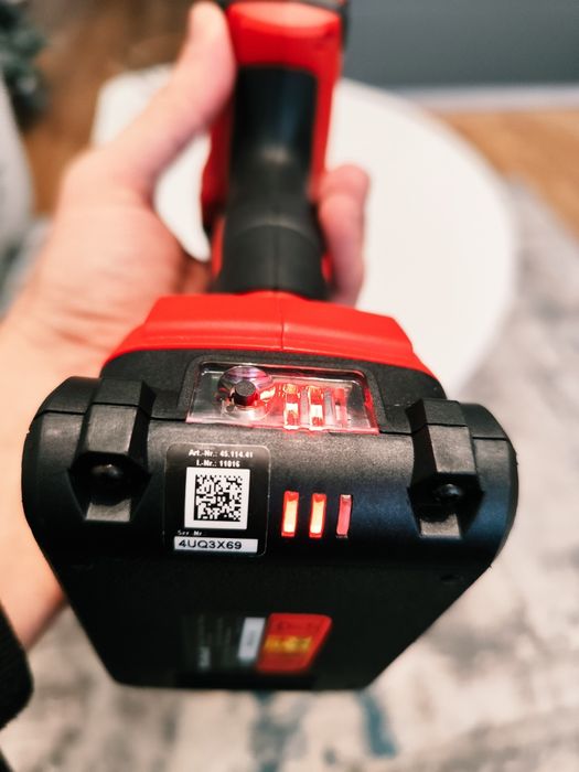 Filetanta Einhell 18 V cu 2 trepte de viteza.