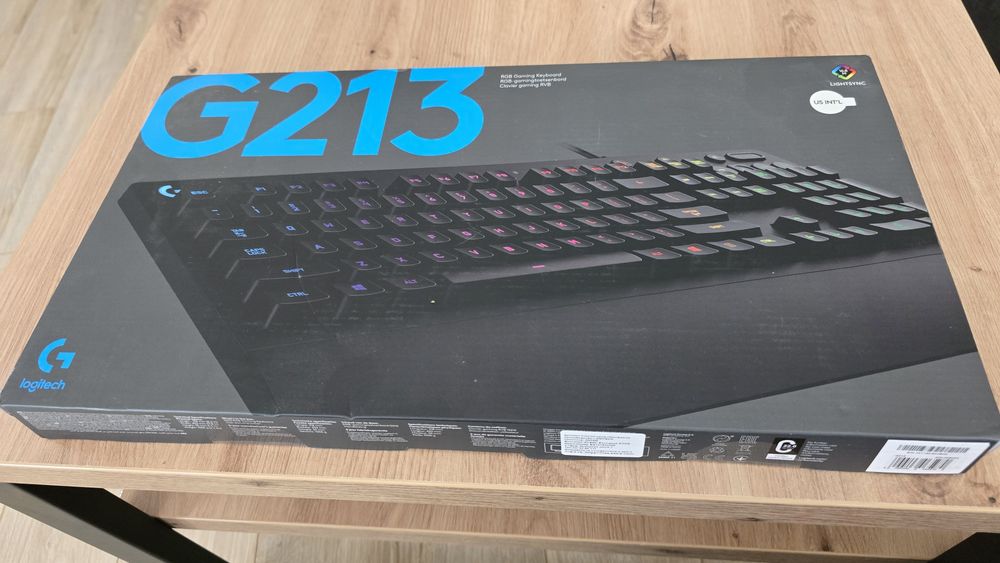 Клавиатура Logitech G213