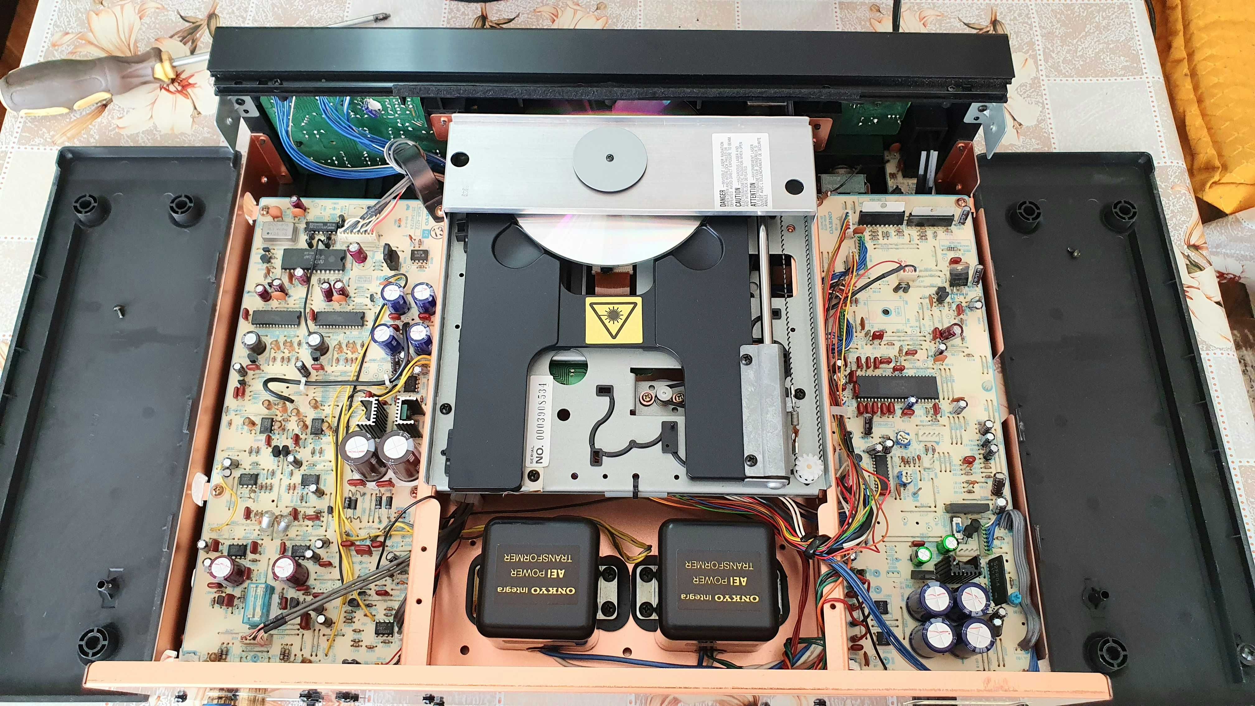 Onkyo Integra DX-6870 - High-End CD