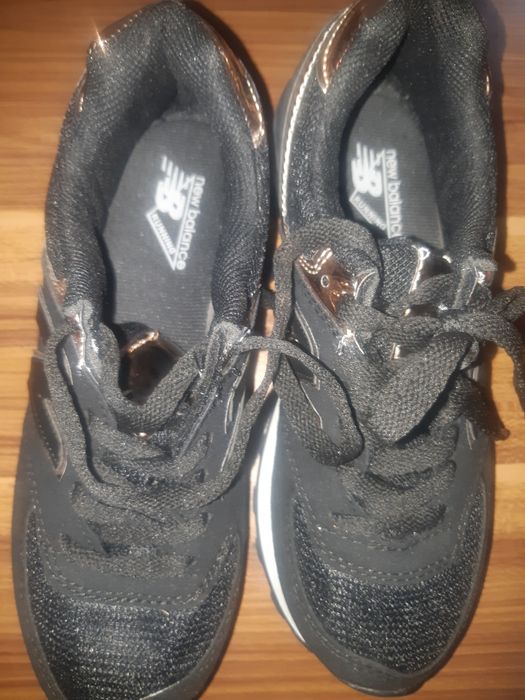 Adidași New Balance