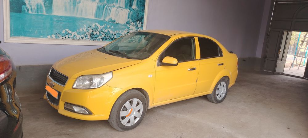 Akuratniy xaydagan kuzov ini xechqayrida kalit trgmagan k