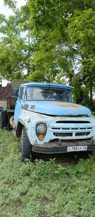 Продам зил сельхозник.