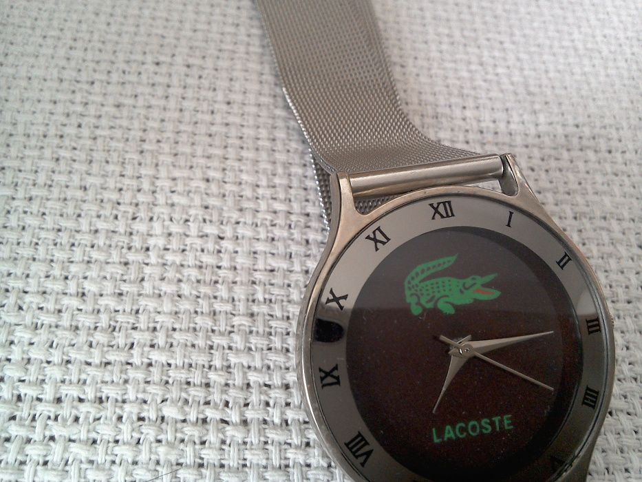 Ceas Lacoste, quartz, brațară moale, țesătură inox calibru 36mm cc.