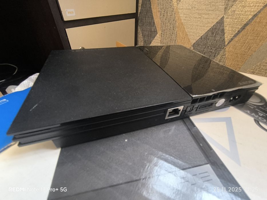 Продаю PlayStation 2 slim