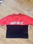 Дамска къса тениска Nike/ XS