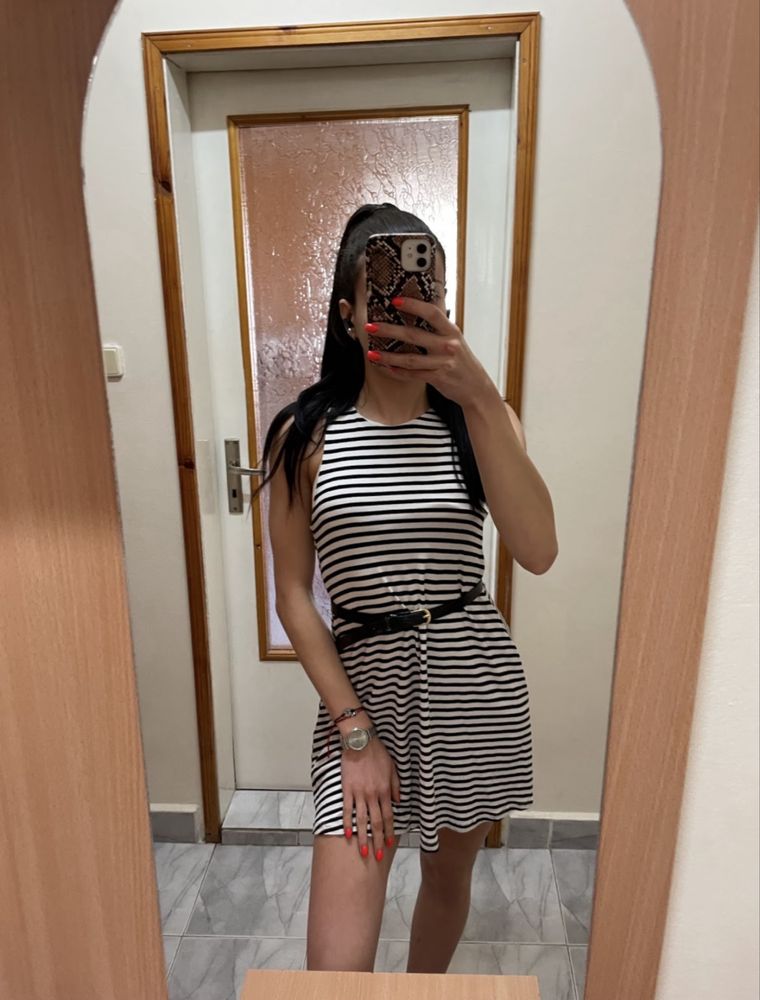 Рокля / Рокли H&M SHEIN Sinsay